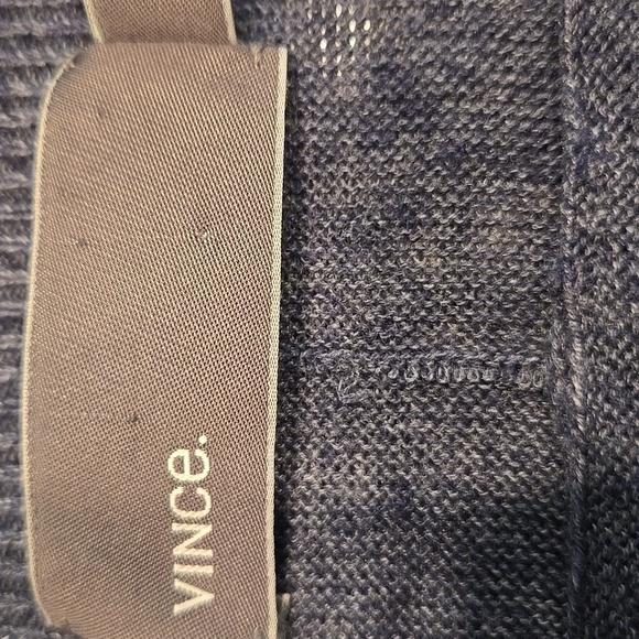 VINCE MEN'S LINEN BLEND V-NECK PULLOVER SWEATER. SIZE XXL. - Picture 3 of 10